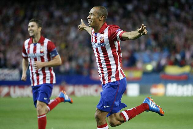 Atletico de Madrid s Joao Miranda (r) and Gabi Fernandez celebrate goal during Champions League 2013 2014 match.September 18,2013.  (20453639)