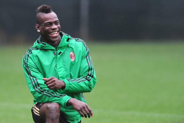 MARIO BALOTELLI MILAN 2013-14 ALLENAMENTO CHAMPIONS LEAGUE 30-09-2013