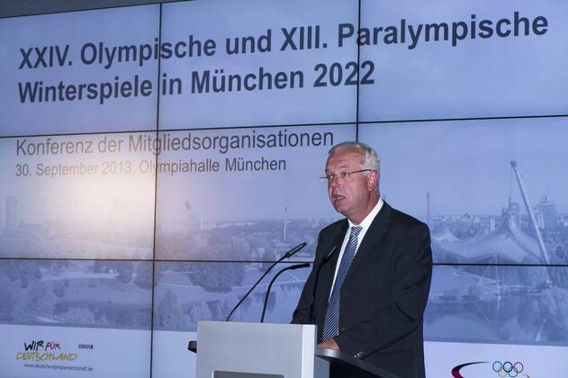 DOSB Tagung zur Olympiabewerbung der Olympischen Winterspiele und Paralympics 2022, Coubertin, Olympiapark, München. 30.09.2013 Im Bild: Thomas Kreuzer, Staatsminister Ltg. Bayr. Staatskanzlei
