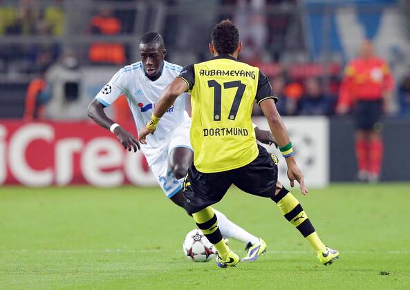 01.10.2013, xovx, Fussball Champions League, Borussia Dortmund (BVB) - Olympique Marseille, v.l. Benjamin Mendy (Olympique Marseille), Pierre-Emerick Aubameyang (Borussia Dortmund), Aktion.