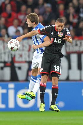 Fußball Champions League Gruppenphase 2. Spieltag Bayer Leverkusen - San Sebastian am 02.10.2013 in der BayArena in Leverkusen - Sidney Sam ( Leverkusen ), rechts