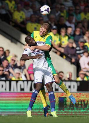Norwich City v Chelsea FC London . . Norwich, UK . . 06.10.2013 Demba Ba (C) Michael Turner (NC) 
