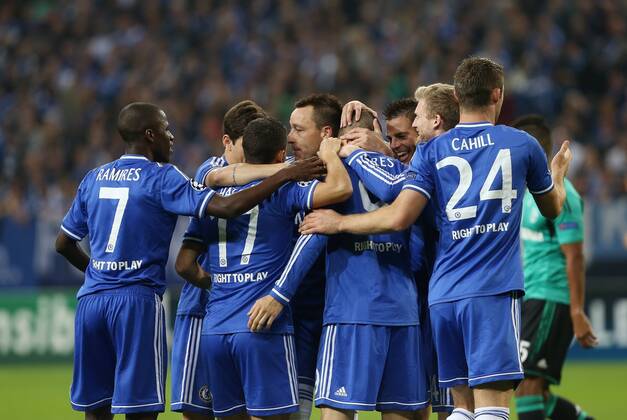Torjubel 1:0 Chelsea durch Fernando Torres (Chelsea) . FC Schalke 04-FC Chelsea . Gelsenkirchen, GER, 22.10.2013 , Fussball-Champions League 2013-2014 .