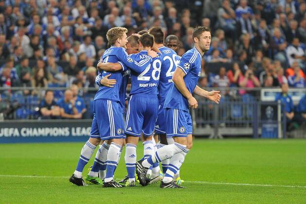 Fußball Champions League Gruppenphase 3. Spieltag Schalke 04 - FC Chelsea am 22.10.2013 in der Veltins Arena in Gelsenkirchen Torjubel Chelsea zum 0:1