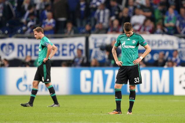 Roman NEUSTAEDTER (NEUSTÄDTER) (GE) ist nach dem Tor zum 0:2 enttaeuscht Fussball Champions League, Vorrunde, 3. Spieltag, FC Schalke 04 (GE) - Chelsea FC (CHE), am 22.10.2013 in Gelsenkirchen Deutschland.