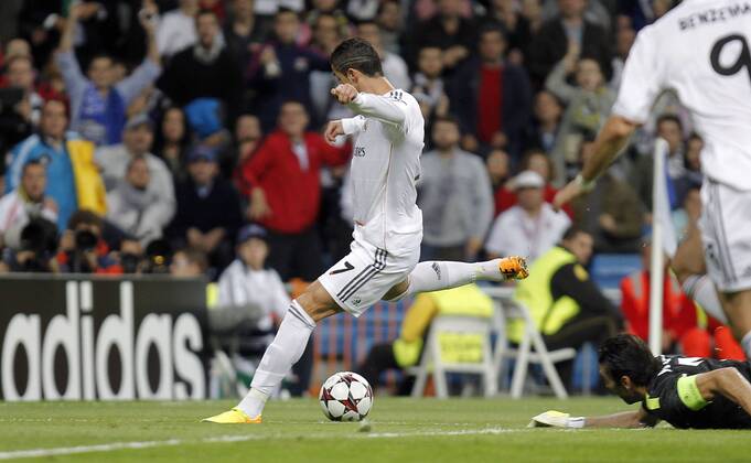 Soccer match between Real Madrid and Juventus Turin of the Champions League, held at the Santiago Bernabeu stadium, in Madrid 10 23 2013. Cristiano Ronaldo score 