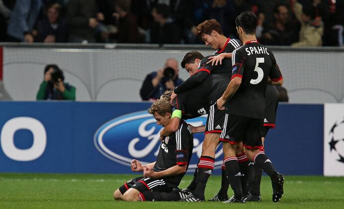 23.10.2013, Fussball Champions League 2013 2014, Vorrunde, 3.Spieltag, Bayer Leverkusen - Schachtar Donezk, in der BayArena Leverkusen. Jubel Leverkusen zum Tor zum 1:0