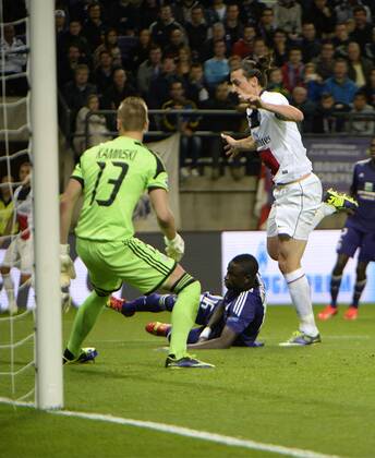 Zlatan Ibrahimovic of PSG RSC Anderlecht vs PSG Paris Saint Germain - 23 10 2013 PhotoNews Panoramic 