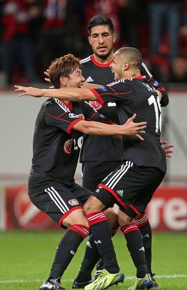 23.10.2013, Fussball Champions League 2013 2014, Vorrunde, 3.Spieltag, Bayer Leverkusen - Schachtar Donezk, in der BayArena Leverkusen. Jubel v.l. Heung-Min Son (Bayer Leverkusen) , Emre Can (Bayer Leverkusen) und Torschütze Sidney Sam (Bayer Leverkusen) zum Tor zum 3:0