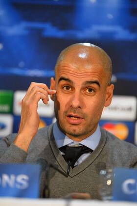 Trainer Pep Guardiola (FC Bayern Muenchen) zur Pressekonferenz Pressekonferenz, FC Viktoria Pilsen vs. Bayern Muenchen, Champions League, Vorrunde, 04.11.2013 EP_BHR