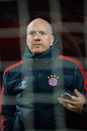 Sportdirektor Matthias Sammer (FC Bayern München) Abschlusstraining, FC Viktoria Pilsen vs. Bayern München, Champions League, Vorrunde, 04.11.2013 EP_bhr