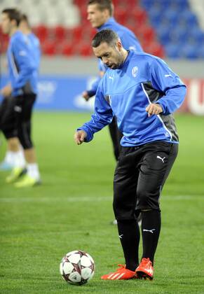 FC Viktoria Plzen player Pavel Horvath during training on November 4, 2013 in Pilsen, Czech Republic ahead of the 4th round Group D Champions League match FC Viktoria Plzen vs FC Bayern Munich. (CTKxPhoto PetrxEret) CTKPhotoP201311040756101  ert 1 5 k