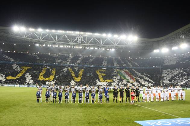 Db Torino 05 11 2013 - Champions League Choreographie der Juventus Turin Fans im Juventus Stadium 