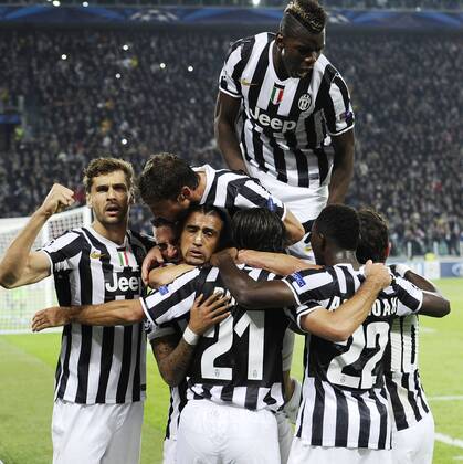 Db Torino 05 11 2013 - Champions League Juventus Turin vs Real Madrid: Torjubel Arturo Vidal 