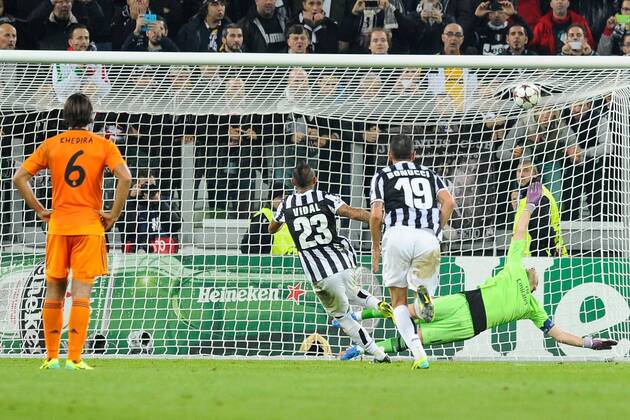 Mg Torino 05 11 2013 - Champions League Juventus Turin vs Real Madrid : Tor durch Arturo Vidal 