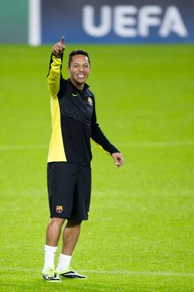 FC Barcelona s Adriano Correia during a training session at Camp Nou in Barcelona. November 5, 2013.  (20131105098)