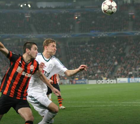 Fussball - Champions League 2013 2014 - Shakhtar Donetsk - Bayer 04 Leverkusen: Stefan Kießling und Facundo Ferreyra 