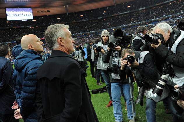 Didier Deschamps (entraineur -selectionneur France) Guy Stephan (entraineur adjoint France) photographes FOOTBALL : France vs Ukraine - Barrages CDM 2014 - 19 11 2013 N.LeGouic FEP Panoramic
