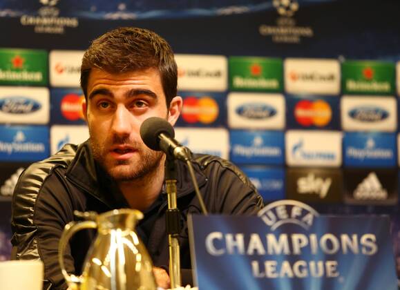 Montag 25.11.2013, Saison 2013 2014, UEFA Champions League, Pressekonferenz im Presseraum des Dortmunder Signal Iduna Parks vor dem Spiel zwischen dem BVB Borussia Dortmund und dem SSC Neapel, Sokratis Papastathopoulos (BVB)