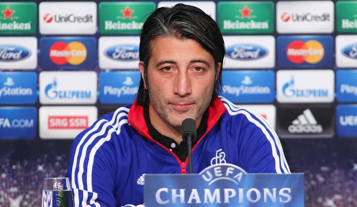 25.11.2013 Basel , St Jakob Park , SCHWEIZ, Saison 2013 2014 Herren Fussball UEFA Champions League Pressekonferenz Trainer Murat Yakin (FC Basel) , Einzelbild , Portrait 