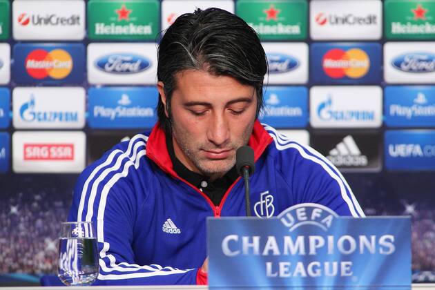 25.11.2013 Basel , St Jakob Park , SCHWEIZ, Saison 2013 2014 Herren Fussball UEFA Champions League Pressekonferenz Trainer Murat Yakin (FC Basel) , Einzelbild , Portrait 