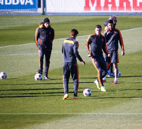 MADRID, SPAIN - NOVEMBER 26: (From left to right) Javier Garcia noblejas , Gareth Bale and Angel Di Maria at a Real Madrid training session at the Valdebebas sports complex ahead of Champions League match on November 26, 2013 in Madrid, Spain 