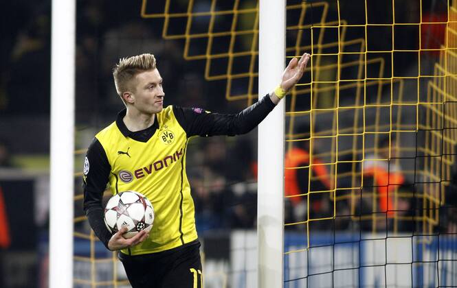 Dortmunds Marco Reus celebrates scoring the 1:0 during the Championsleague match between Borussia Dortmund and SSC Neapel, Signal Iduna Park in Dortmund on November 26., 2013. Borussia Dortmund gegen SSC Neapel in der Gruppenphase der Championsleague in der Saison 2013 2014 am 26. November 2013.