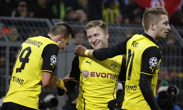 Dortmunds Jakub (Kuba) Blaszczykowski (M) celebrates scoring the 2:0 with Kevin Großkreutz (L) and Marco Reus during the Championsleague match between Borussia Dortmund and SSC Neapel, Signal Iduna Park in Dortmund on November 26., 2013. Borussia Dortmund gegen SSC Neapel in der Gruppenphase der Championsleague in der Saison 2013 2014 am 26. November 2013.