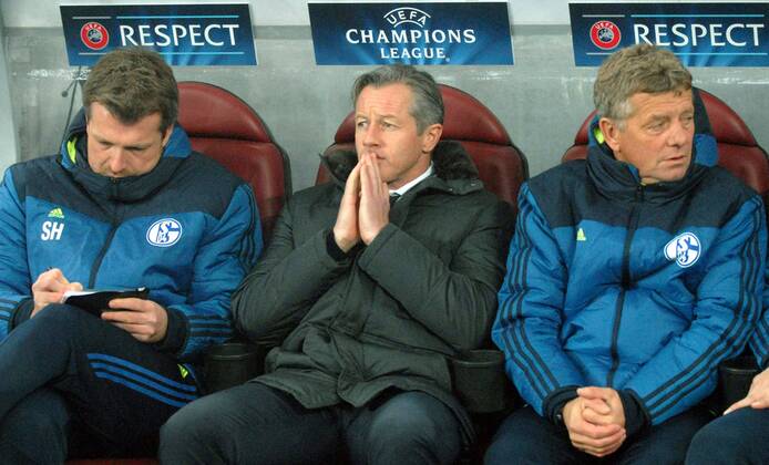 26.11.2013 Bucharest(Romania) FC Steaua - FC Schalke 04 UEFA Champions League men s football Jens Kelller(c) with SVEN HÜBSCHER(L) FC Schalke 04 assistant coach and Peter Hermann (r) assistant coach :Stringer 