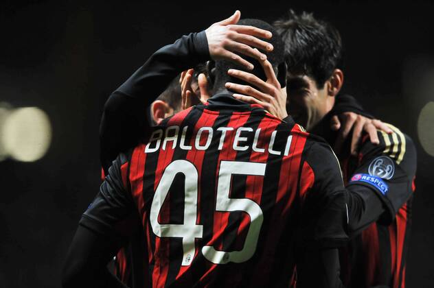 26.11.2013 Glasgow, Scotland. AC Milan celebrate goal 3 from Balotelli during the UEFA Champions League Group H, game between Celtic FC and AC Milan. From Celtic Park Stadium, Glasgow. xMarkxDavisonx  ActionPlus20158234
