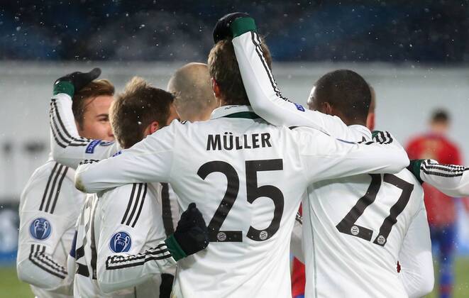 ITAR-TASS: MOSCOW REGION, RUSSIA. NOVEMBER 27, 2013. Bayernâ€™s players celebrate a scored goal during a UEFA Champions League Group Stage game CSKA Moscow vs. Bayern Munich.  RE131B48