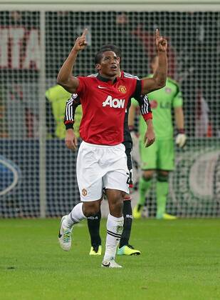 27.11.2013, xovx, Fussball Champions League, Bayer 04 Leverkusen - Manchester United, Jubel bei Antonio Valencia (Manchester United) nach dem Tor zum 0:1, Freisteller.