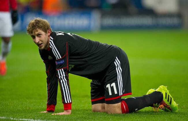 Stefan KIESSLING (LEV) kniet am Boden. Fussball international UEFA Championsleague Saison 2013 2014, 5.Gruppenspiel: Bayer 04 Leverkusen - Manchester United F.C. in Leverkusen, Deutschland am 27.11.2013,