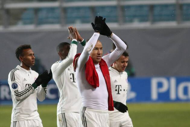 November 27, 2013. Russia, Khimki, arena New Khimki. Bayern s player Arjen Robben thanks fans in the 2013 14 UEFA Champions League s group stage match between CSKA Moscow and FC Bayern München - DmitryxGolubovich 