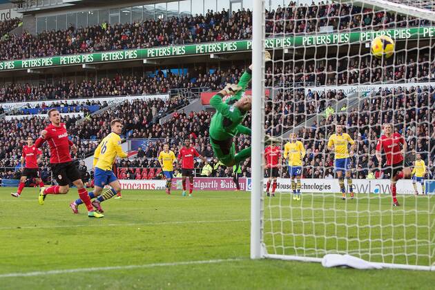 Arsenal s Aaron Ramsey scores the opening goal - Cardiff City vs. Arsenal FC London - Barclays Premier League - Cardiff City Stadium - Cardiff - 30 11 2013 EDITORIAL USE ONLY. No use with unauthorised audio, video, data, fixture lists, club league logos or live services. Online in-match use limited to 120 images, no video emulation. No use in betting, games or single club league player publications.