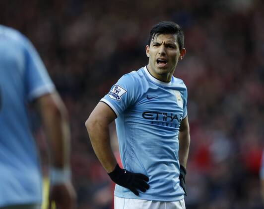 Manchester City s Sergio Kun Aguero looks on dejected after a missed chance Southampton v Manchester City - Premier League - St Mary s - Southampton - 07 12 2013 - Pic David Klein Sportimage EDITORIAL USE ONLY. No use with unauthorised audio, video, data, fixture lists, club league logos or live services. Online in-match use limited to 120 images, no video emulation. No use in betting, games or single club league player publications.