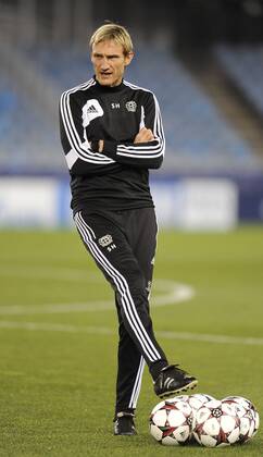 UEFA CHAMPIONS LEAGUE - REAL SOCIEDAD San Sebastian - BAYER 04 LEVERKUSEN - SAMI HYYPIÄ Training Bayer 