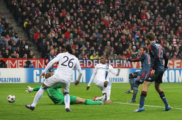 10.12.2013, xtvx, Fussball Champions League, FC Bayern München - Manchester City, v.l. Goal scored, Tor zum 2:0 Mario Götze (FC Bayern München)