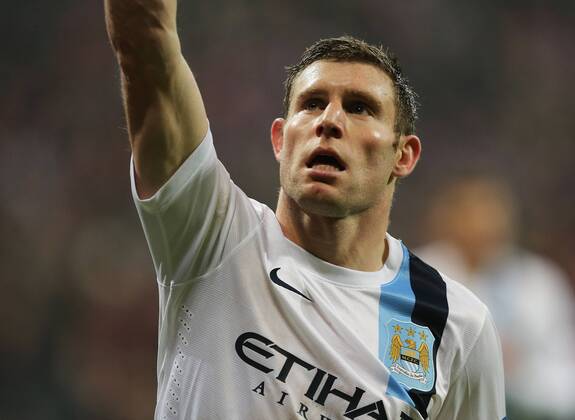 10.12.2013, xtvx, Fussball Champions League, FC Bayern München - Manchester City, v.l. Goal scored, Tor zum 2:3 James Milner (Manchester City) Torjubel, Goal celebration, celebrate the goal, celebrates scoring