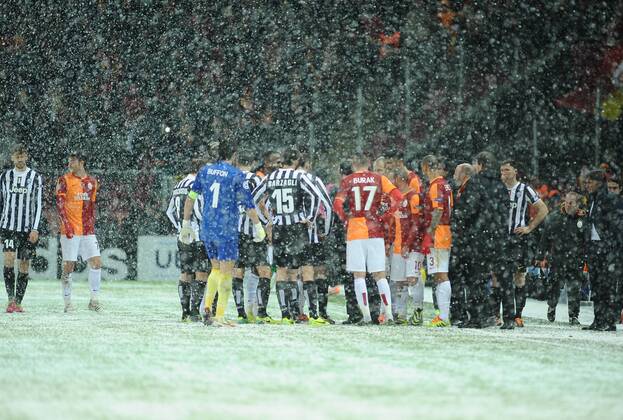 UEFA Champions League group B match between Galatasaray Istanbul and Juventus at Turk Telekom Arena Stadium on December 10, 2013 in Istanbul, Turkey. Pictured: Atmosphere of Stadium. 