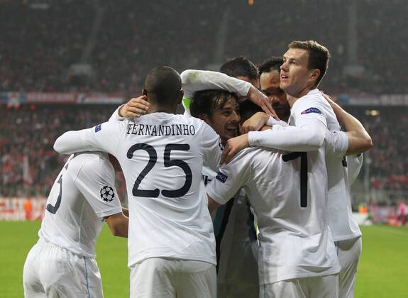 10.12.2013, xtvx, Fussball Champions League, FC Bayern München - Manchester City, v.l. Goal scored, Tor zum 2:3 James Milner (Manchester City) Torjubel, Goal celebration, celebrate the goal, celebrates scoring Fernandinho (Manchester City) James Milner (Manchester City)