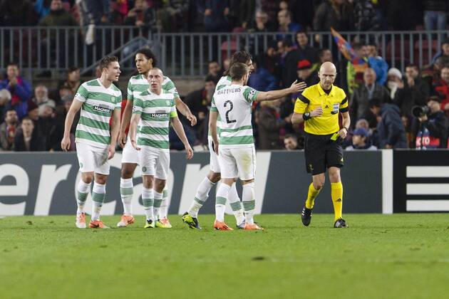 11 12 2013, Champions League group H, BARCELONA: referee Sergey Karasev (Russland) FC Barcelona (Barca) - Celtic Glasgow, Liga de Campeones en el Estadio del Camp Nou in Barcelona, (Photo: MikelxTriguerosxUrbanandSportxCordonxPress) 