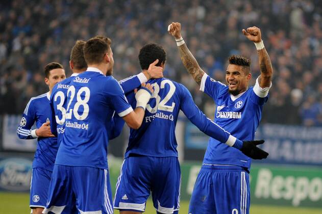 V.l.n.r. Julian Draxler, Roman Neustaedter, Adam Szalai, Torschuetze Joel Matip und Kevin Prince Boateng ( alle Schalke 04 Emotionen ) jubeln ueber das 2 : 0. 11.12.2013 --- Fussball --- Champions League --- Schalke 04 vs FC Basel Foto: Eibner EP_TTL