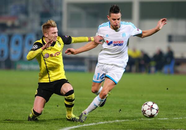 Mittwoch 11.12.2013, Saison 2013 2014, UEFA Champions League, 6. Spieltag im Stadion Velodrome Marseille, Olympique de Marseille - BVB Borussia Dortmund, Marco Reus (BVB) gegen Florian Thauvin (OM), v.l.