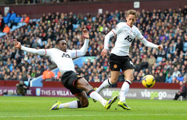 Danny Welbeck of Manchester United scores the second goal - Barclays Premier League - Aston Villa vs Manchester United (ManU) - Villa Park Stadium - Birmingham - England - 15th December 2013 - Picture SimonxBellis Sportimage EDITORIAL USE ONLY. No use with unauthorised audio, video, data, fixture lists, club league logos or live services. Online in-match use limited to 120 images, no video emulation. No use in betting, games or single club league player publications.