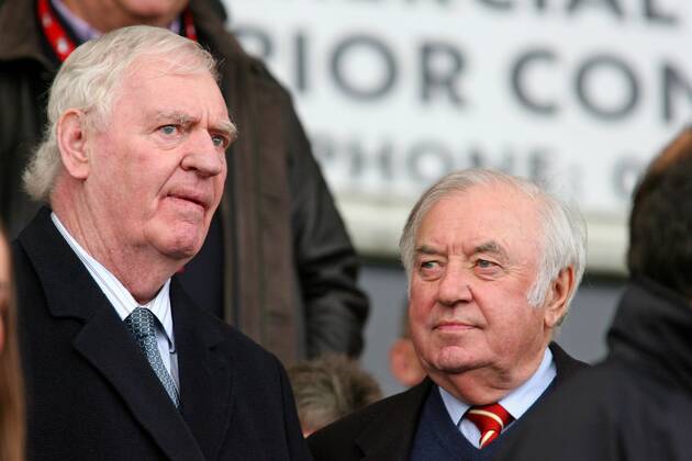 Football - 2013 2014 FA Cup - Fourth Round: AFC Bournemouth vs. FC Liverpool - Lawrie McMenemy and Jimmy Tarbuck before kick off of the FA cup match between Bournemouth and Liverpool at Dean Court The Goldsands Stadium lawrie mcmenemy -