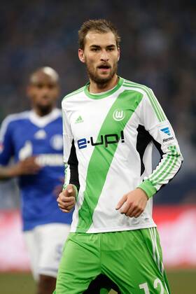 Bas Dost of VFL Wolfsburg during the German Bundesliga match between Schalke 04 and VFL Wolfsburg at Veltins-Arena on february 1, 2014 in Gelsenkirchen, Germany. Schalke 04 v VfL Wolfsburg Bundesliga 2013 2014 xVIxVIxIMAGESx xEricxVerhoevenxIVx 2058391