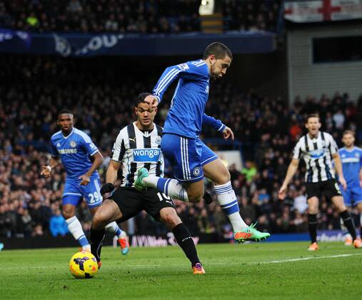 Chelsea s Eden Hazard flicks the ball Chelsea vs Newcastle United - Premier League - Stamford Bridge - London - England - 08 02 2014 - Pic David Klein Sportimage EDITORIAL USE ONLY. No use with unauthorised audio, video, data, fixture lists, club league logos or live services. Online in-match use limited to 120 images, no video emulation. No use in betting, games or single club league player publications.