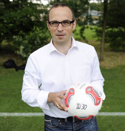 VDV-Trainingscamp --- Fussball --- 1.Bundesliga --- 09.07.2012 Ulf Baranowsky (Geschäftsführer VDV), Einzelbild, halbe Figur