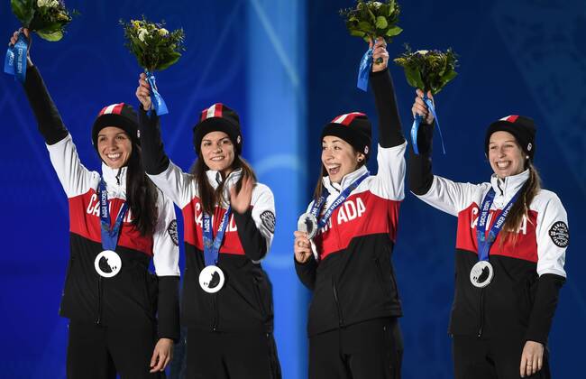 (140218) -- SOCHI, Feb. 18, 2014 (Xinhua) -- Silver medalists of Team Canada pose at the victory ceremony for the ladies 3000m relay of Short Track at the 2014 Sochi Winter Olympic Games in Sochi, Russia, Feb. 18, 2014. (Xinhua Wang Haofei) (SP)OLY-RUSSIA-SOCHI-SHORT TRACK-LADIES 3000M RELAY 